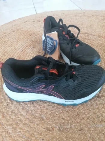 Asics Gel Running Shoes de segunda mano
