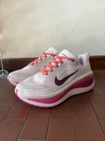 Used Nike Vomero Plus bike — image 8 of 12