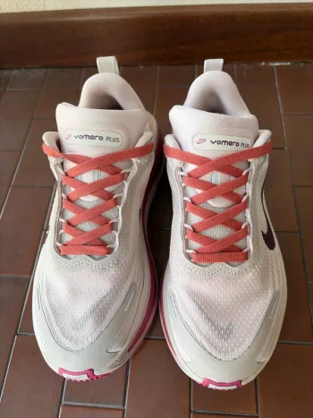 Used Nike Vomero Plus bike — image 10 of 12