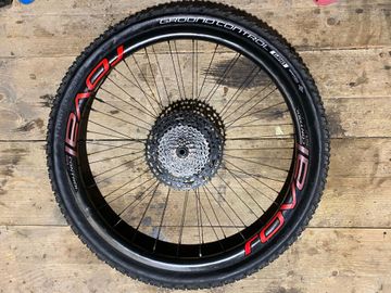 Used Roval Rapide CLX II bike — image 3 of 4