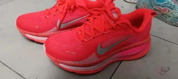 Tweedehands Nike Vomero 18 Running Shoes