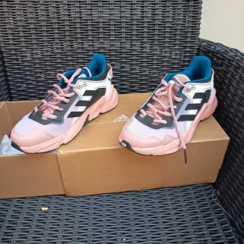 Käytetty Adidas x9000 Karlie Kloss Running Shoes