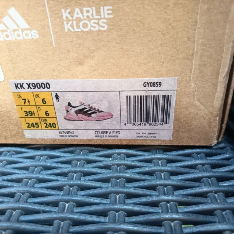 Käytetty Adidas x9000 Karlie Kloss bike — kuva 4 / 4