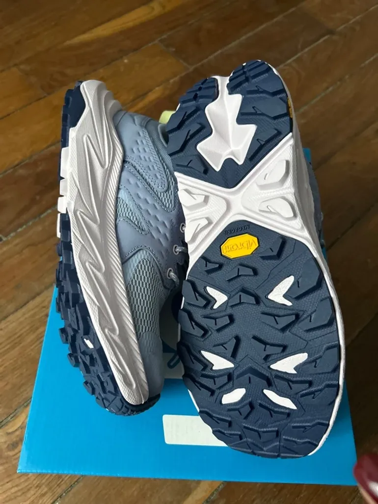 Used Hoka Anacapa 2 Low GTX bike — image 5 of 6