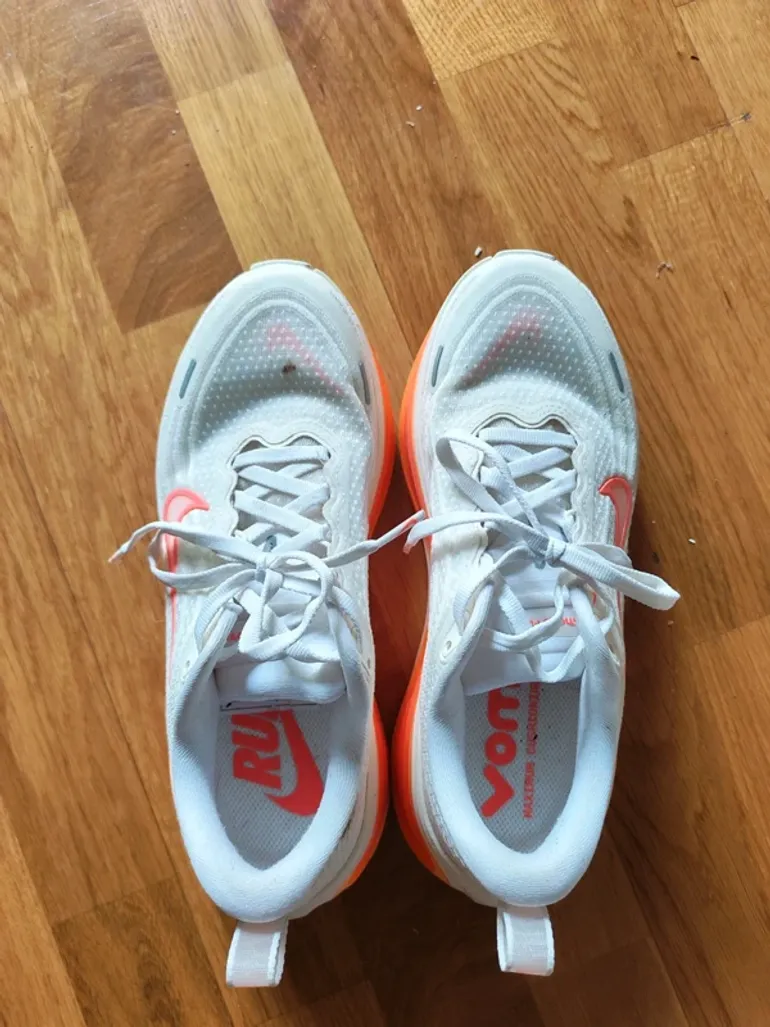 Käytetty Nike Vomero Zoom X bike — kuva 5 / 7