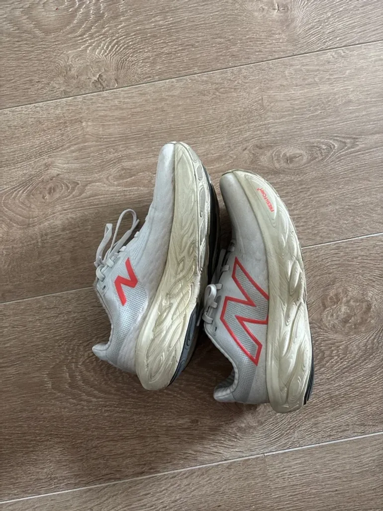 New Balance Fresh Foam 1080 bike d'occasion — image 6 sur 7