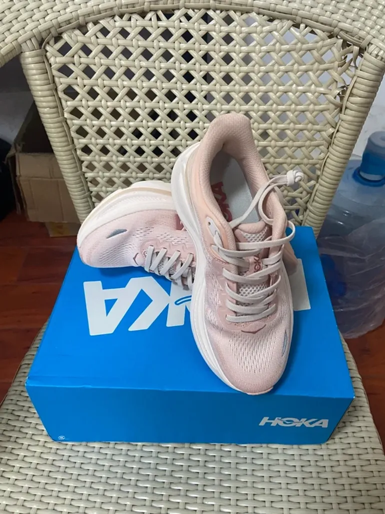 Rose Hoka Laufschuhe bike d'occasion — image 3 sur 5