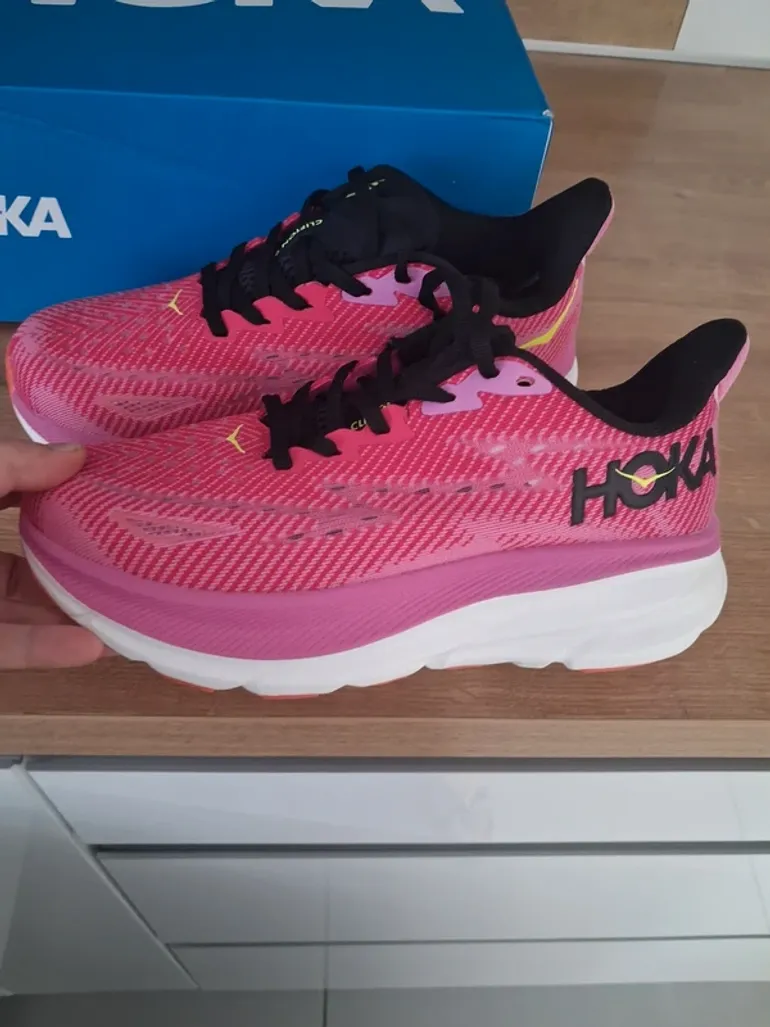 Tweedehands Hoka Running shoes bike — afbeelding 7 van 8