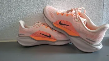 Käytetty Pegasus Air Zoom 41 Running Shoes