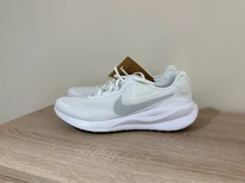Gebrauchtes Nike Revolution 7 Running Shoes