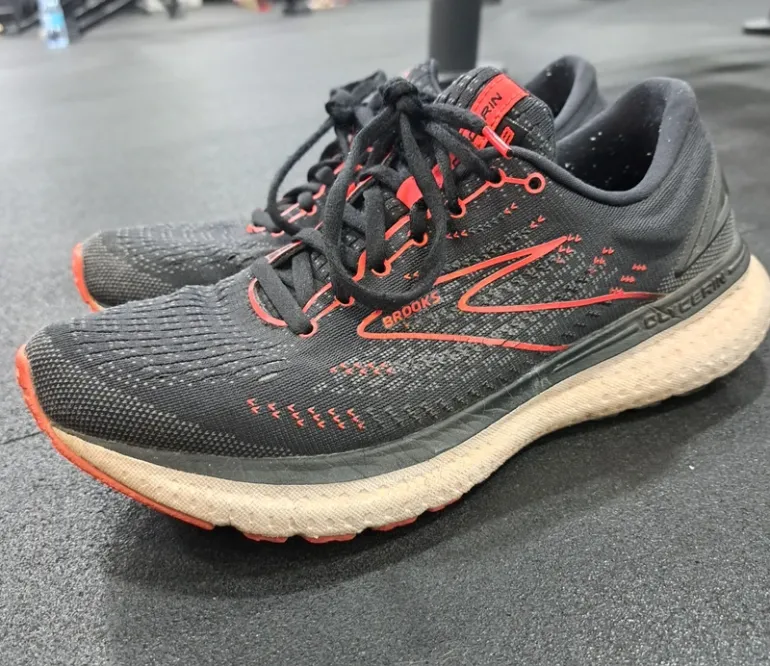Käytetty Brooks Glycerin 19 bike — kuva 2 / 6