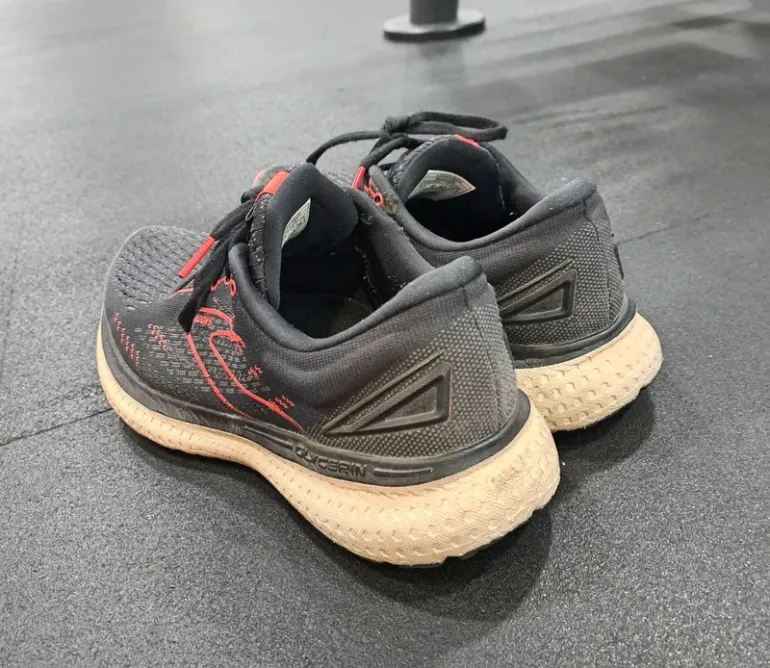 Käytetty Brooks Glycerin 19 bike — kuva 3 / 6