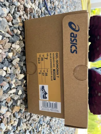 Used Asics Gel Sonoma 7 bike — image 2 of 6