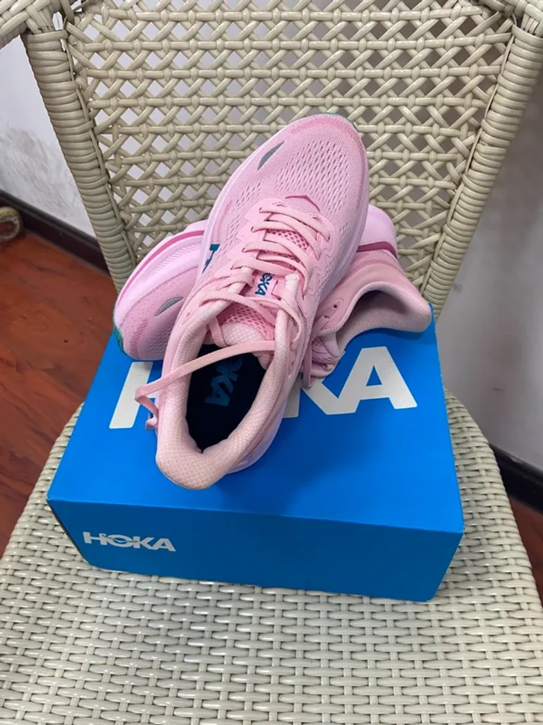 Used Rose Hoka Running Shoes bike — image 3 of 5