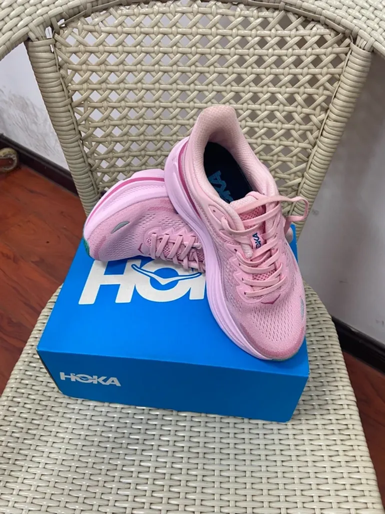 Used Rose Hoka Running Shoes bike — image 4 of 5