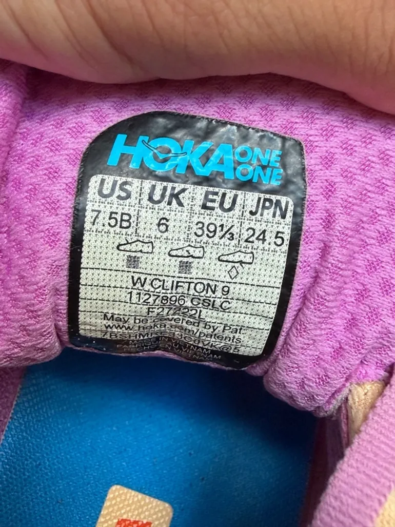 Used Hoka Clifton 9 bike — image 4 of 4
