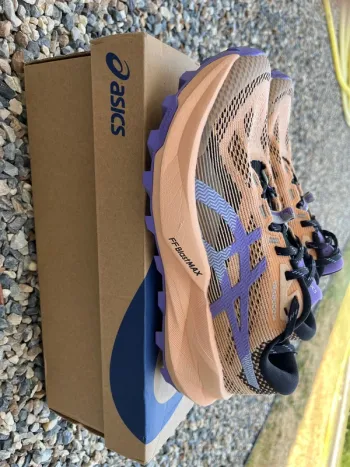 Used Asics Trabuco 14 bike — image 5 of 7