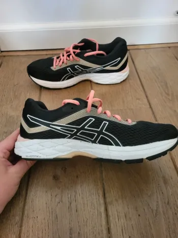 Asics GEL-Zone 7 bike usato — immagine 3 di 12