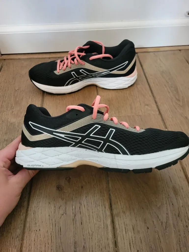 Asics GEL-Zone 7 bike usato — immagine 3 di 12