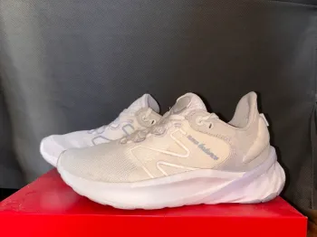 Used New Balance Fresh Foam Roav Running Shoes