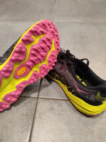 Used Hoka Speedgoat 6 bike — image 4 of 6