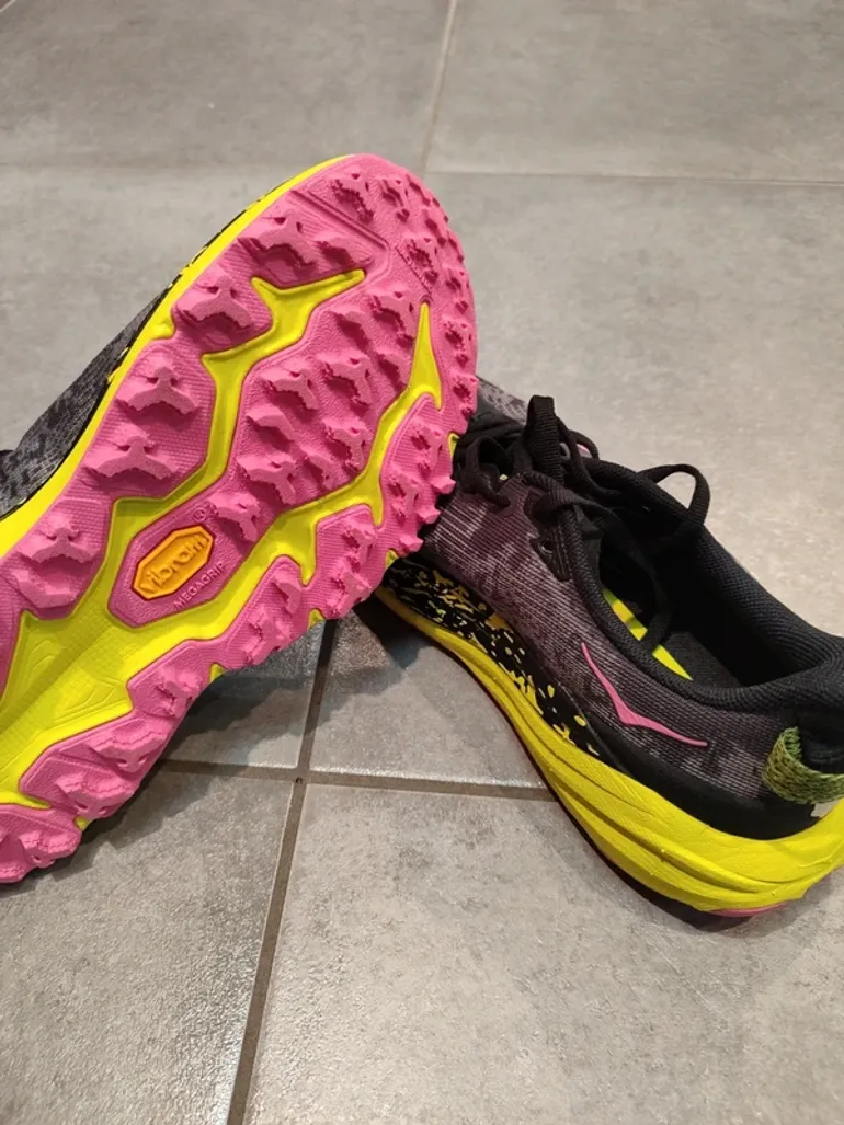 Used Hoka Speedgoat 6 bike — image 4 of 6
