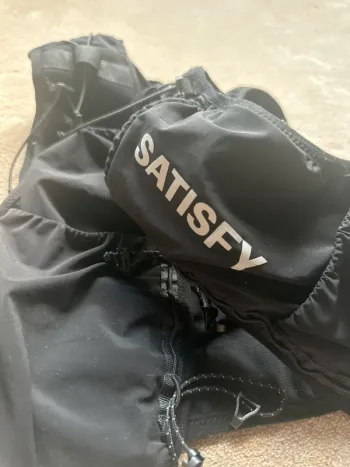 Used Ultimate Direction Justice Cordura 5L Hydration Vest bike — image 2 of 5