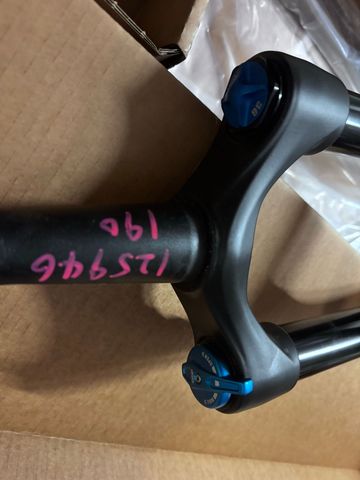 Used Fox 36 Fork 2023 bike — image 3 of 5
