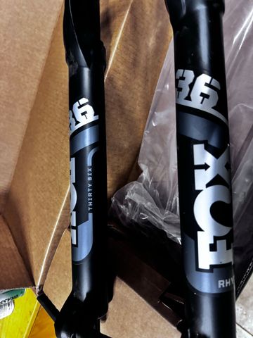 Used Fox 36 Fork 2023 bike — image 2 of 5