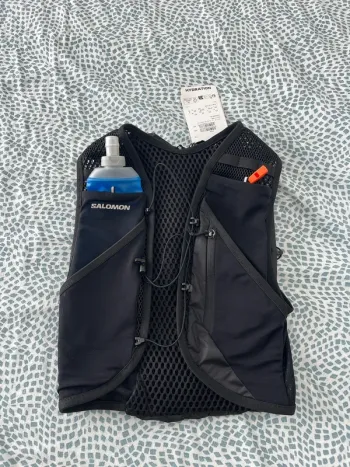 Używany Salomon Active Skin 8 Running Accessories