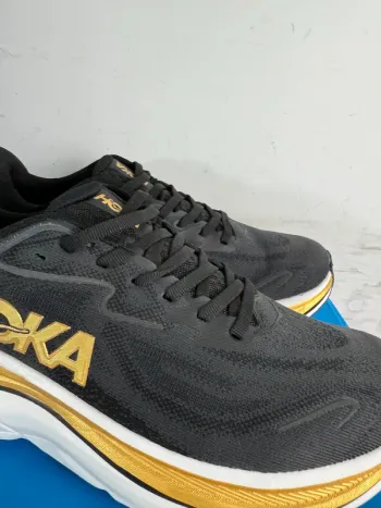 Used Hoka Running Shoes bike — image 4 of 6