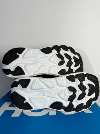 Used Hoka Running Shoes bike — image 5 of 6
