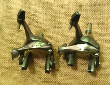 Used Shimano 105 BR-5700 Brake Caliper Set Brakes