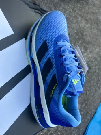 Używany Adidas adistar BYD Running Shoes