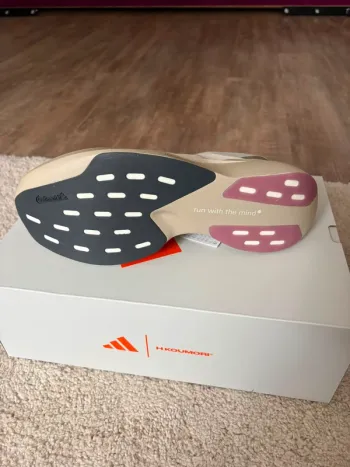 Used Adidas adizero evo sl woven bike — image 3 of 5