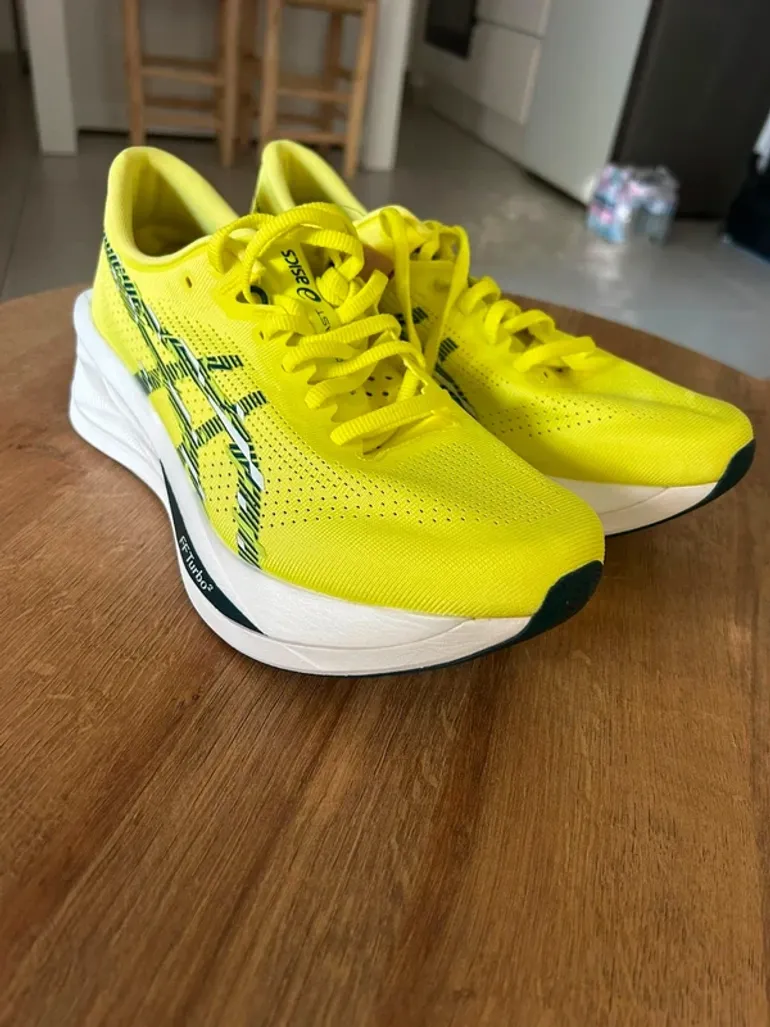 Used Asics SonicBlast bike — image 2 of 5