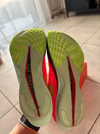 Used Nike ZoomX Streakfly 2 bike — image 4 of 5