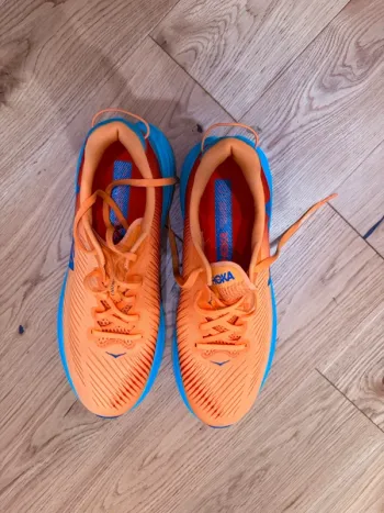 Used Hoka Rincon 3 bike — image 2 of 3