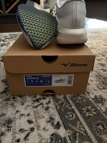 Brugt Mizuno Hyperwarp Pro bike — billede 2 af 4
