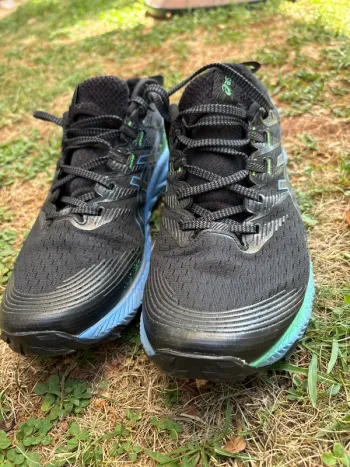Asics Gel Trabuco Running Shoes usato