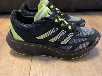Used Adidas Adizero Aruku Running Shoes
