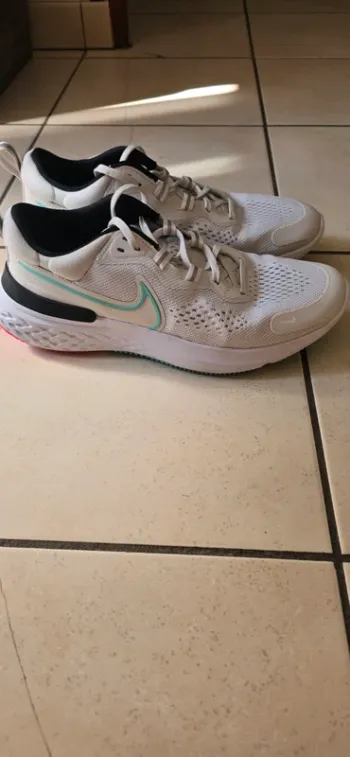 Used Nike React Miler 2 bike — image 4 of 7