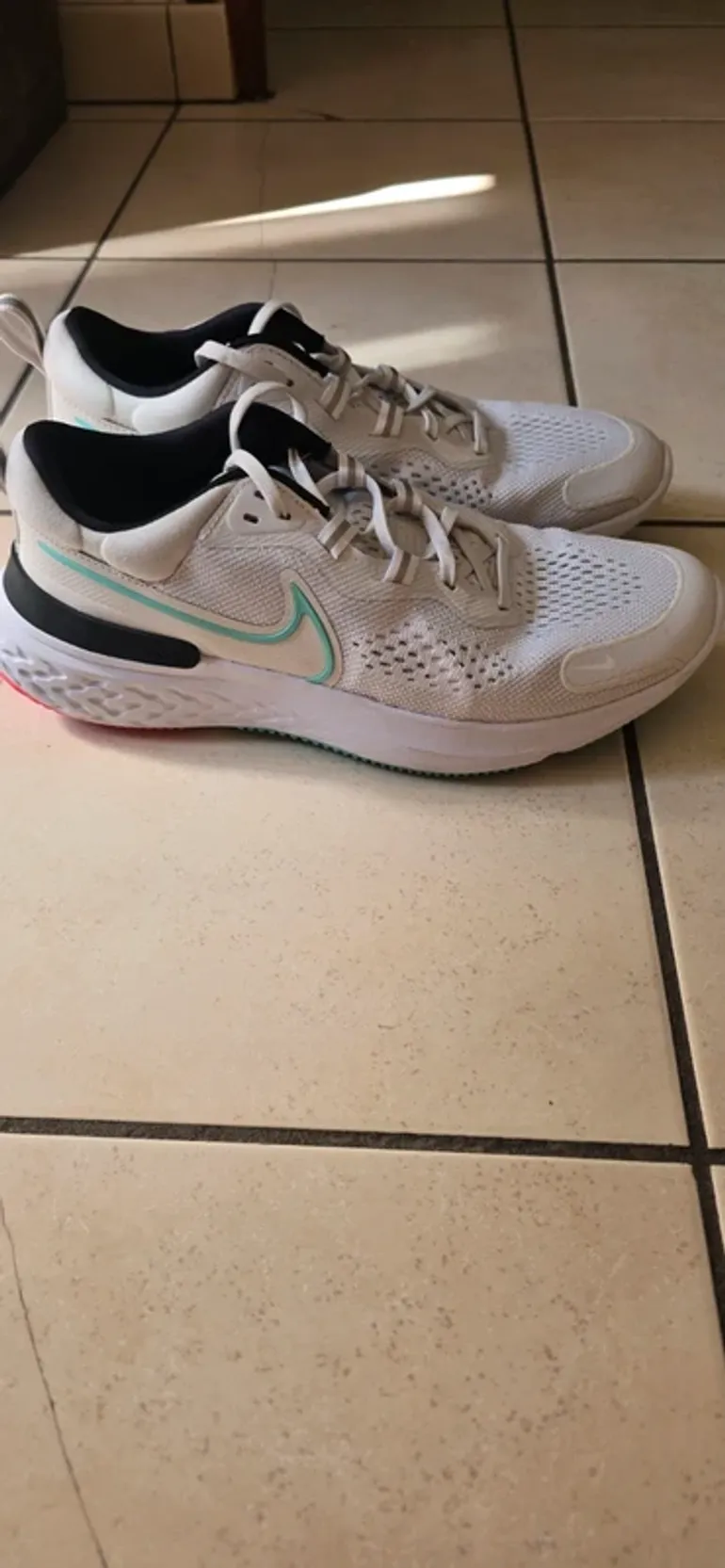 Used Nike React Miler 2 bike — image 4 of 7