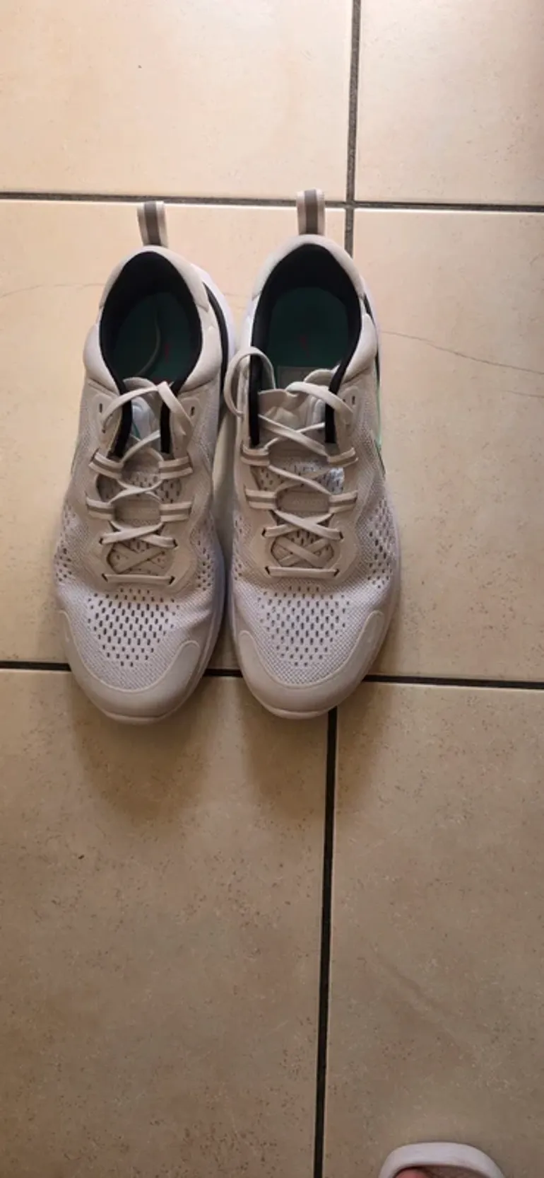 Used Nike React Miler 2 bike — image 3 of 7