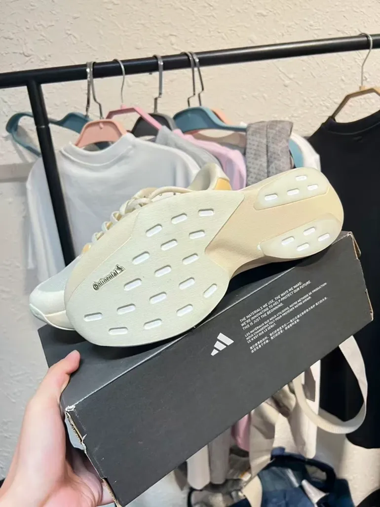 Used Adidas Adizero EVO SL bike — image 5 of 7