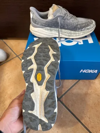 Used Hoka Speedgoat 6 bike — image 11 of 18