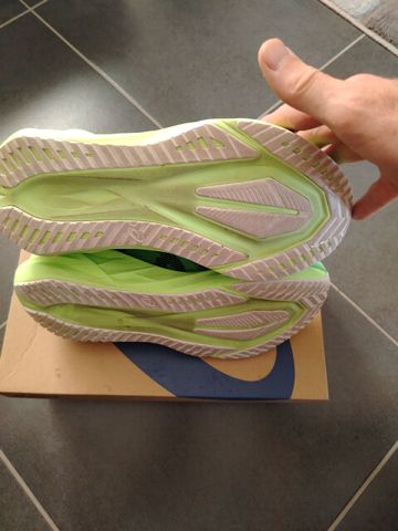 Tweedehands Asics Chaussures 2026 bike — afbeelding 5 van 6