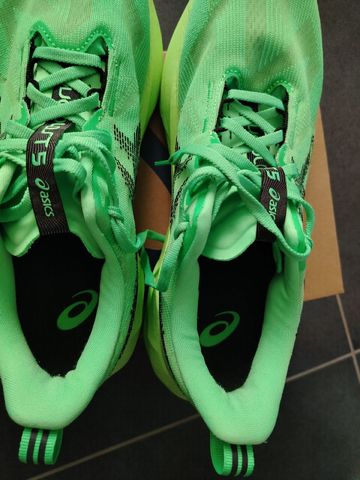 Tweedehands Asics Chaussures 2026 bike — afbeelding 3 van 6