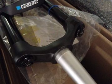 Sr Suntour Zeron 36 Boost bike usato — immagine 4 di 10