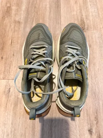 Used New Balance Hierro 8 bike — image 7 of 7